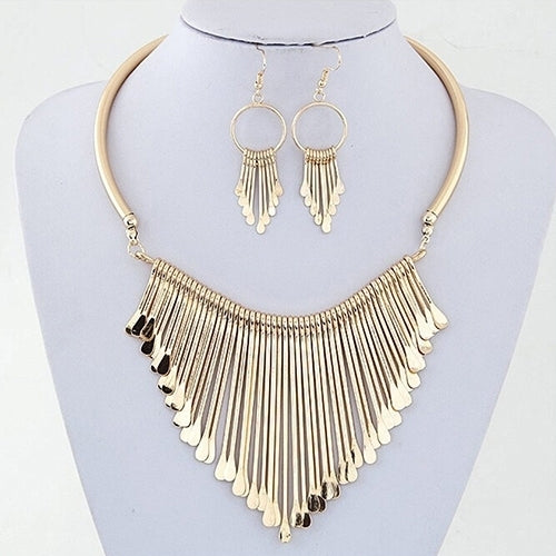 Womens Fashion Luxury Tassel Pendant Choker Necklace Hook Earrings Jewelry Set Image 4