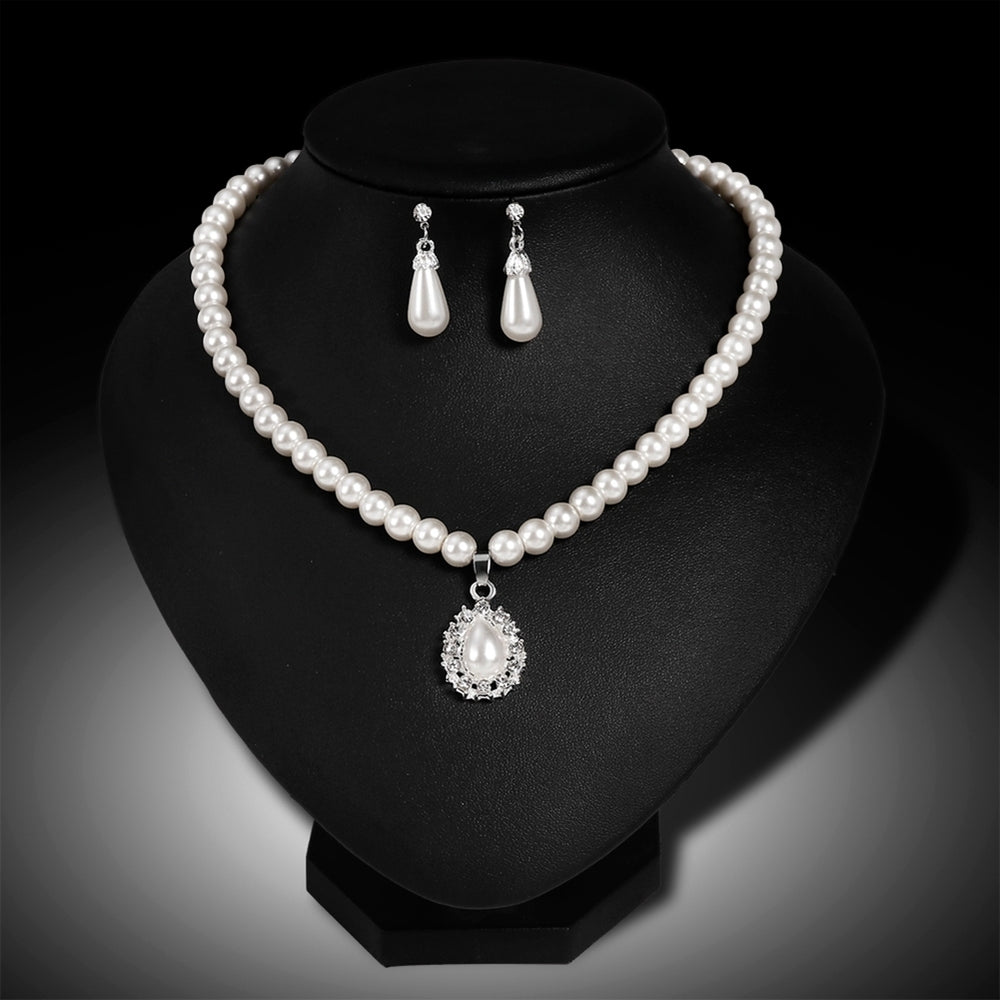 Royal Style Princess Imitation Pearl Teardrop Pendant Elegant Necklace Earrings Image 2