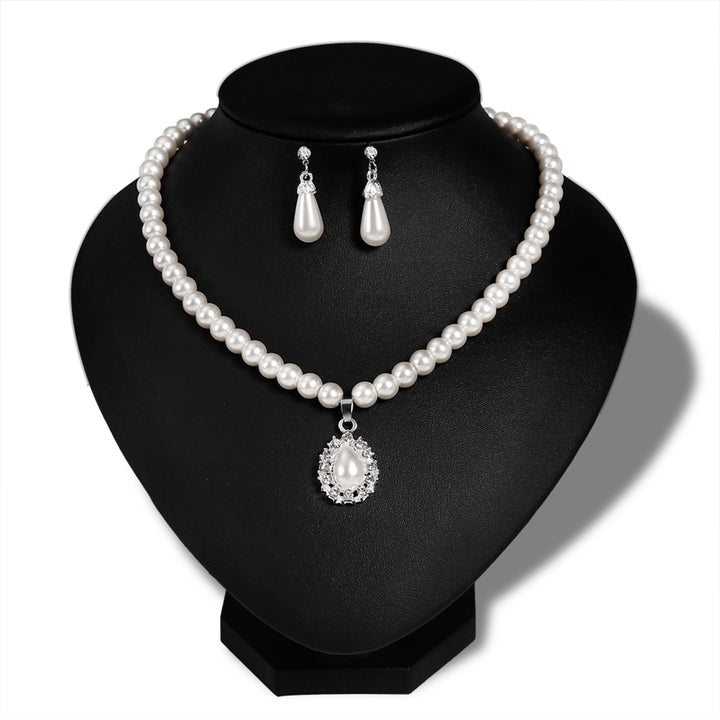 Royal Style Princess Imitation Pearl Teardrop Pendant Elegant Necklace Earrings Image 3