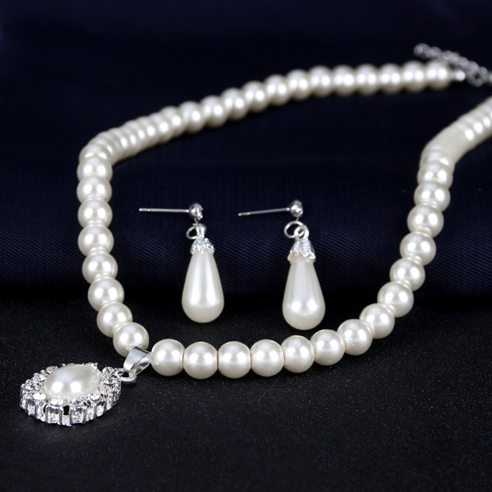 Royal Style Princess Imitation Pearl Teardrop Pendant Elegant Necklace Earrings Image 4