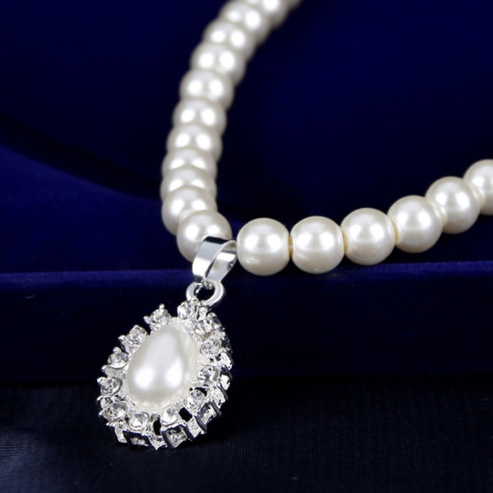 Royal Style Princess Imitation Pearl Teardrop Pendant Elegant Necklace Earrings Image 7