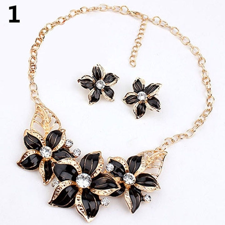 Fashion Women Rhinestone Flower Statement Pendant Necklace Earrings Jewelry Set Image 3