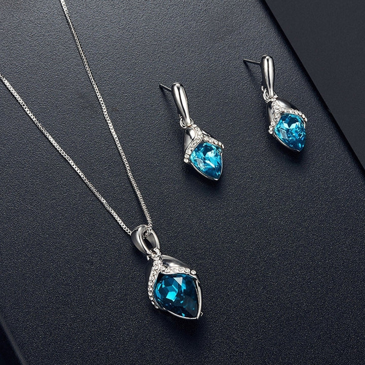 Marquise Shape Rhinestone Pendant Necklace Ear Stud Earrings Women Jewelry Set Image 3