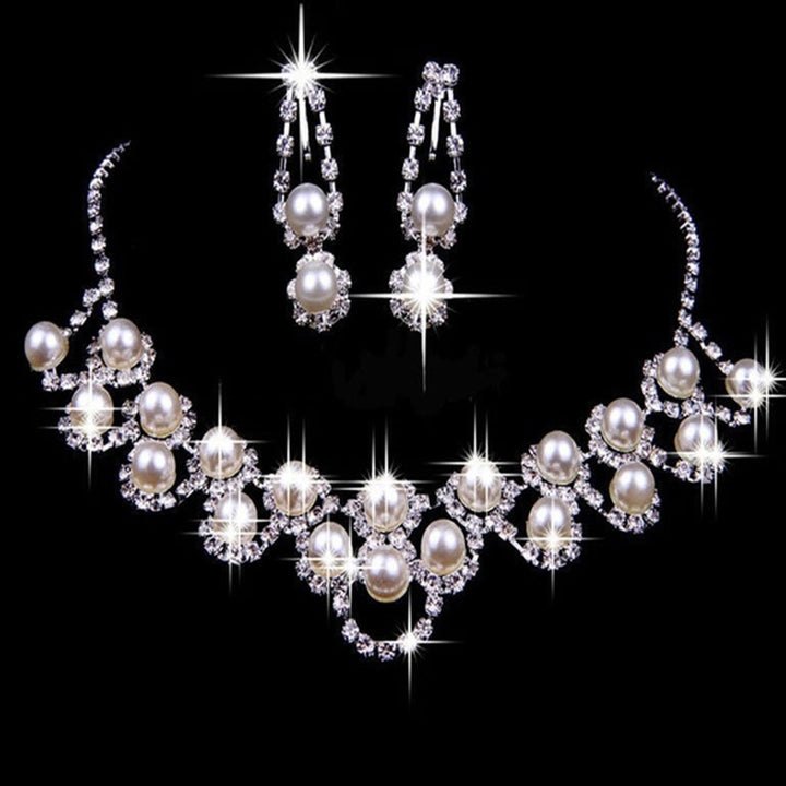 Women Palace Style Rhinestone Faux Pearl Pendant Necklace Earrings Jewelry Set Image 1