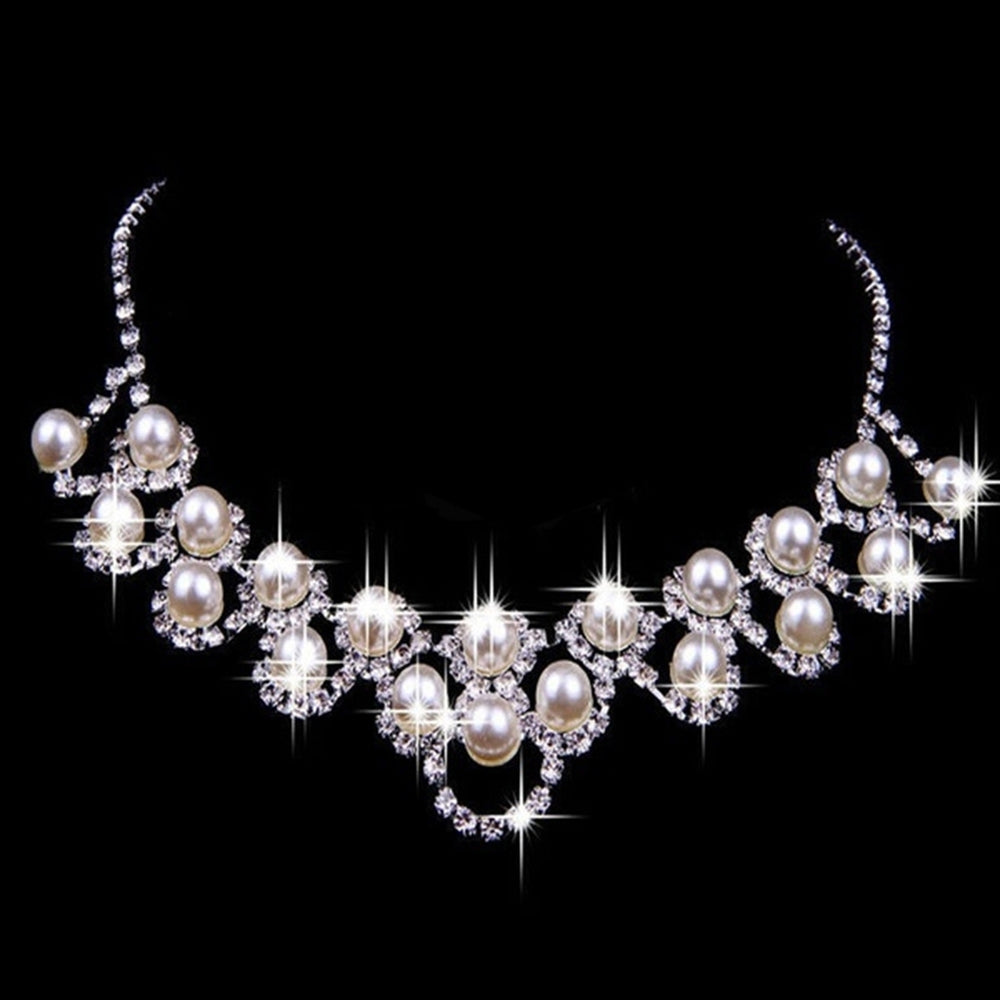 Women Palace Style Rhinestone Faux Pearl Pendant Necklace Earrings Jewelry Set Image 2