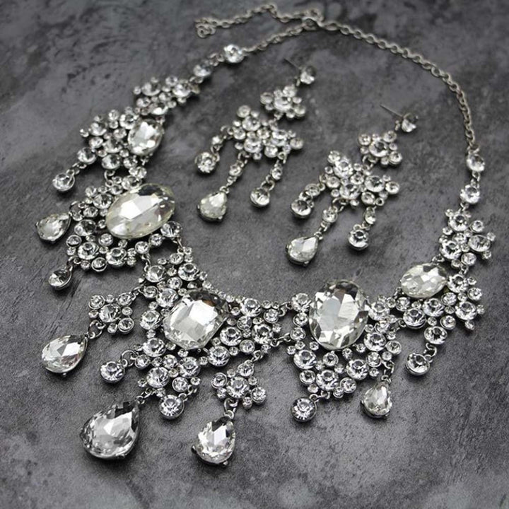 2Pcs Shiny Full Rhinestone Tassel Bridal Statement Bib Necklace Earrings Image 3