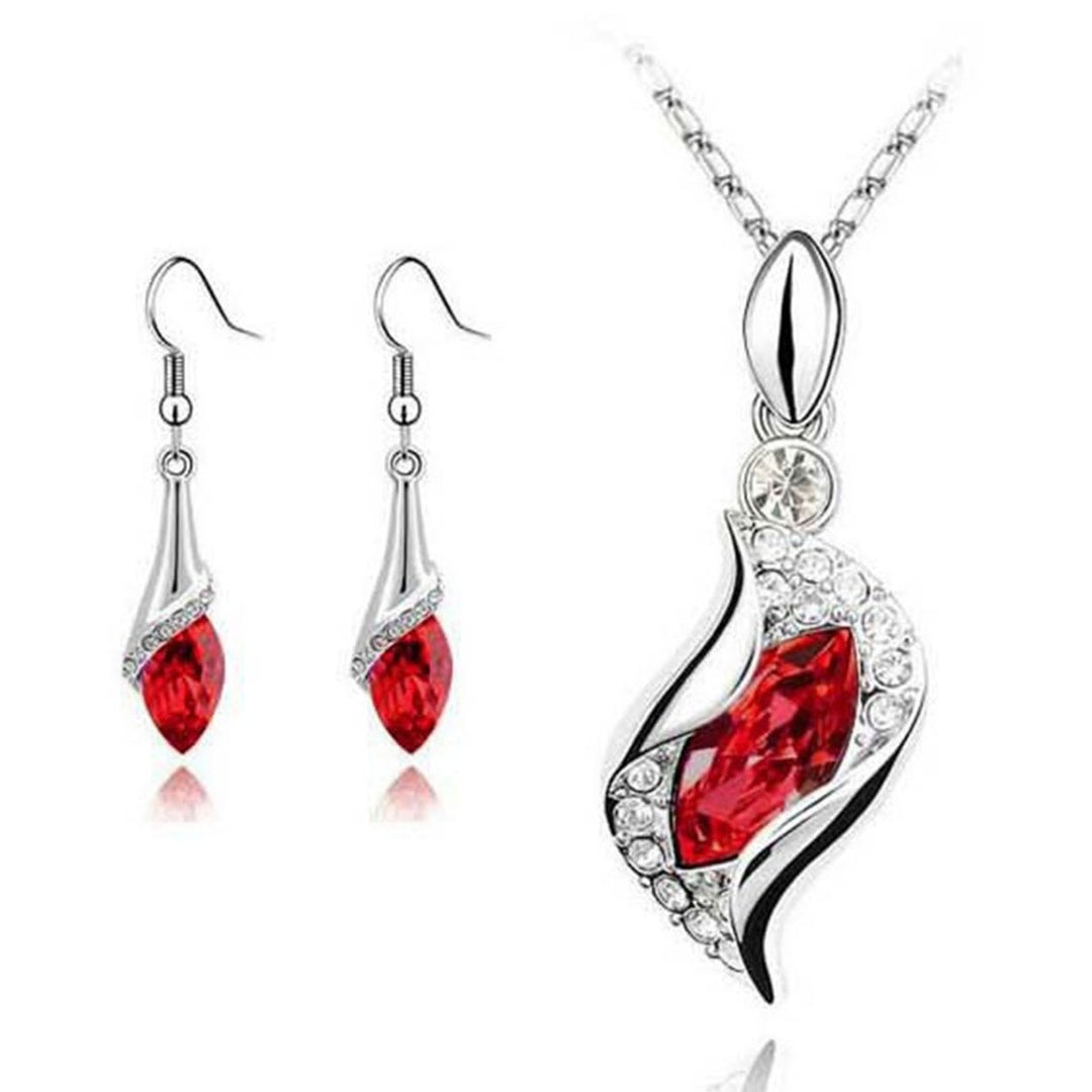 2Pcs Exquisite Workmanship Noble Necklace Earrings Set Beautiful Shining Faux Crystal Pendant Necklace Hook Earrings Image 8