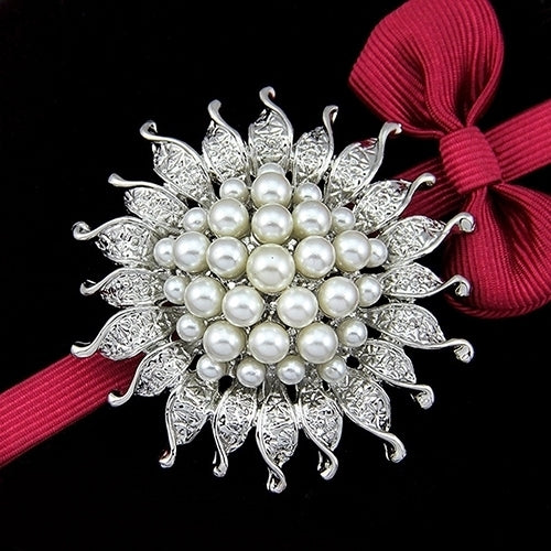 Faux Pearl Flower Brooch Collar Pin Rhinestone Crystal Bridal Jewelry Present Image 1