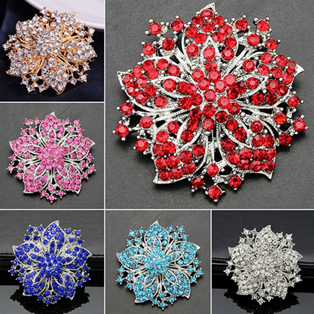 Brooch Pin Exquisite Anti-rust Silver Plated Rhinestone Round Blossom Flower Breastpin for Dating Image 11