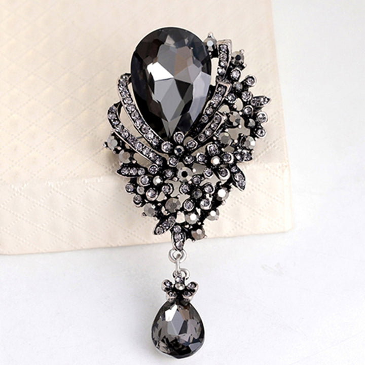 Brooch Pin Big Rhinestone Hollow Design Alloy Engagement Jewelry Brooch for Women Image 4