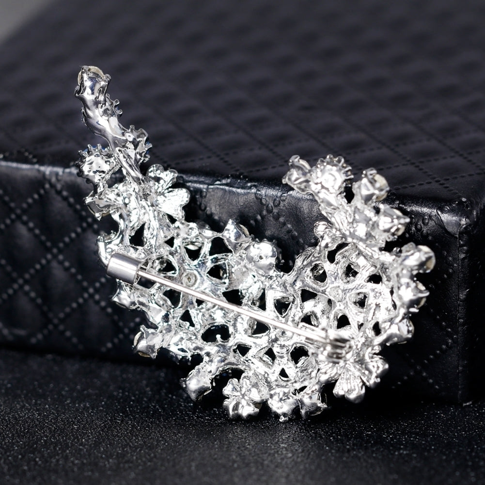 Elegant Jewelry Flower Shiny Rhinestone Womens Scarf Brooch Pin Accessory Gift Image 12