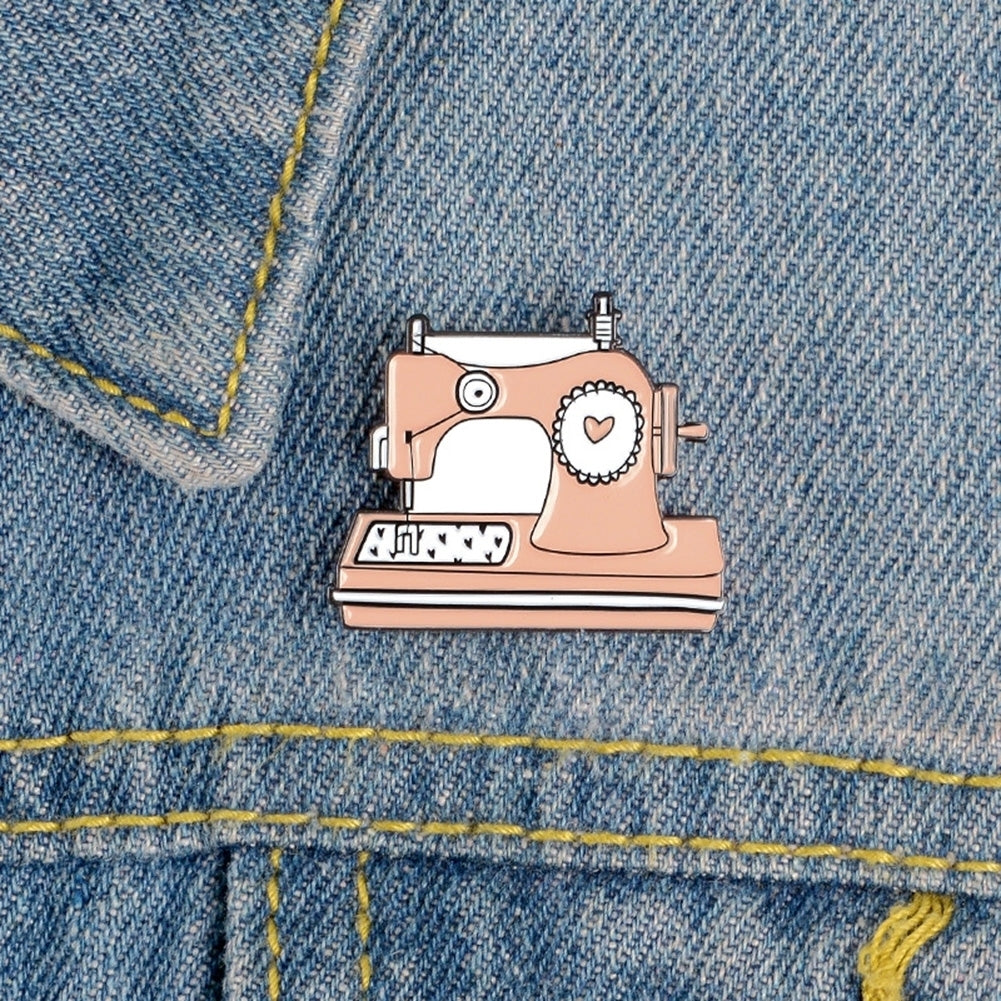 Cartoon Unisex Sewing Machine Shaped Enamel Brooch Pin Handcraft DIY Badge Gift Image 1