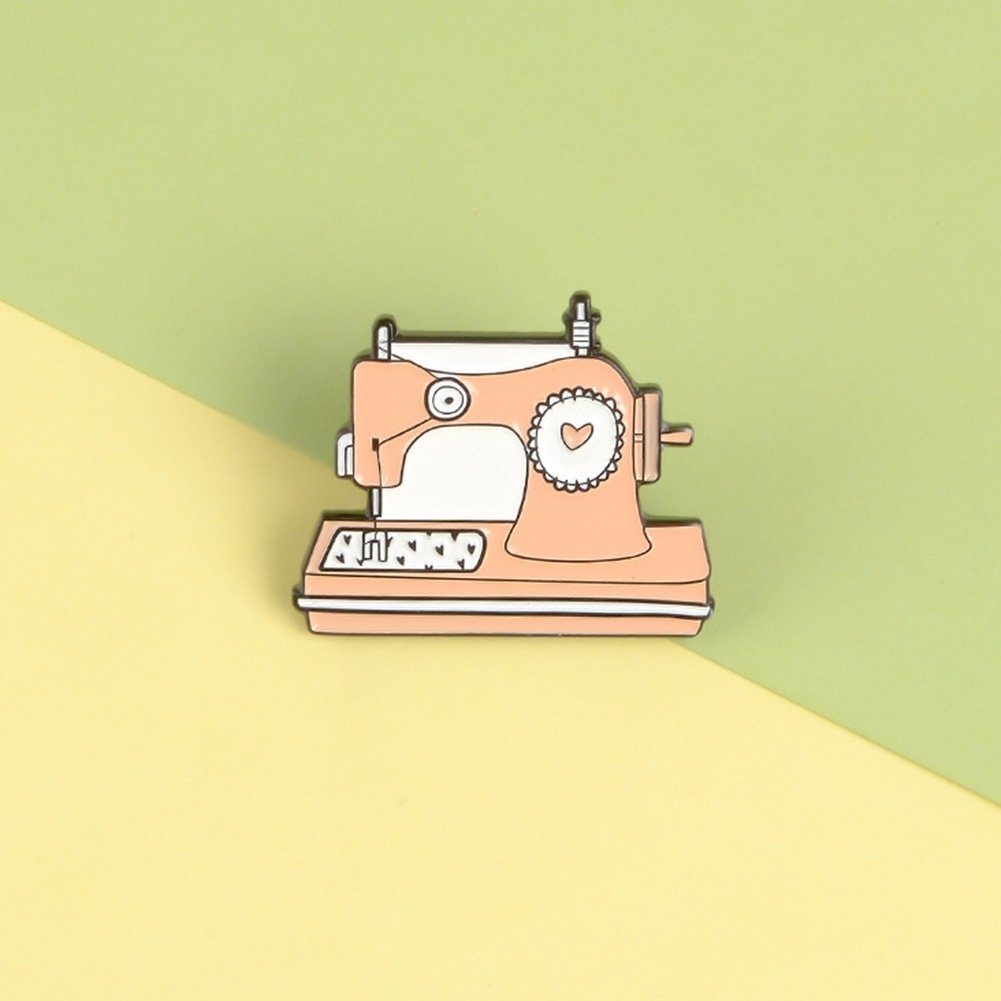 Cartoon Unisex Sewing Machine Shaped Enamel Brooch Pin Handcraft DIY Badge Gift Image 3