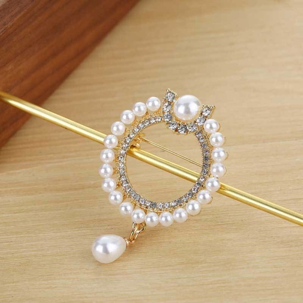 Elegant Women Faux Pearl Rhinestone Round Brooch Pin Corsage Scarf Shawl Decor Image 3