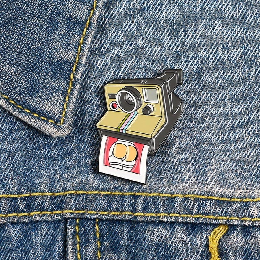 Fashion Cartoon Camera Enamel Alloy Brooch Pin Badge Lapel Denim Jacket Decor Image 1