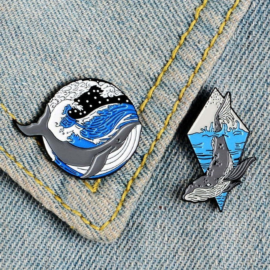 Fashion Marine Animals Chubby Whales Alloy Brooch Pin Clothes Corsage Accessory Image 1