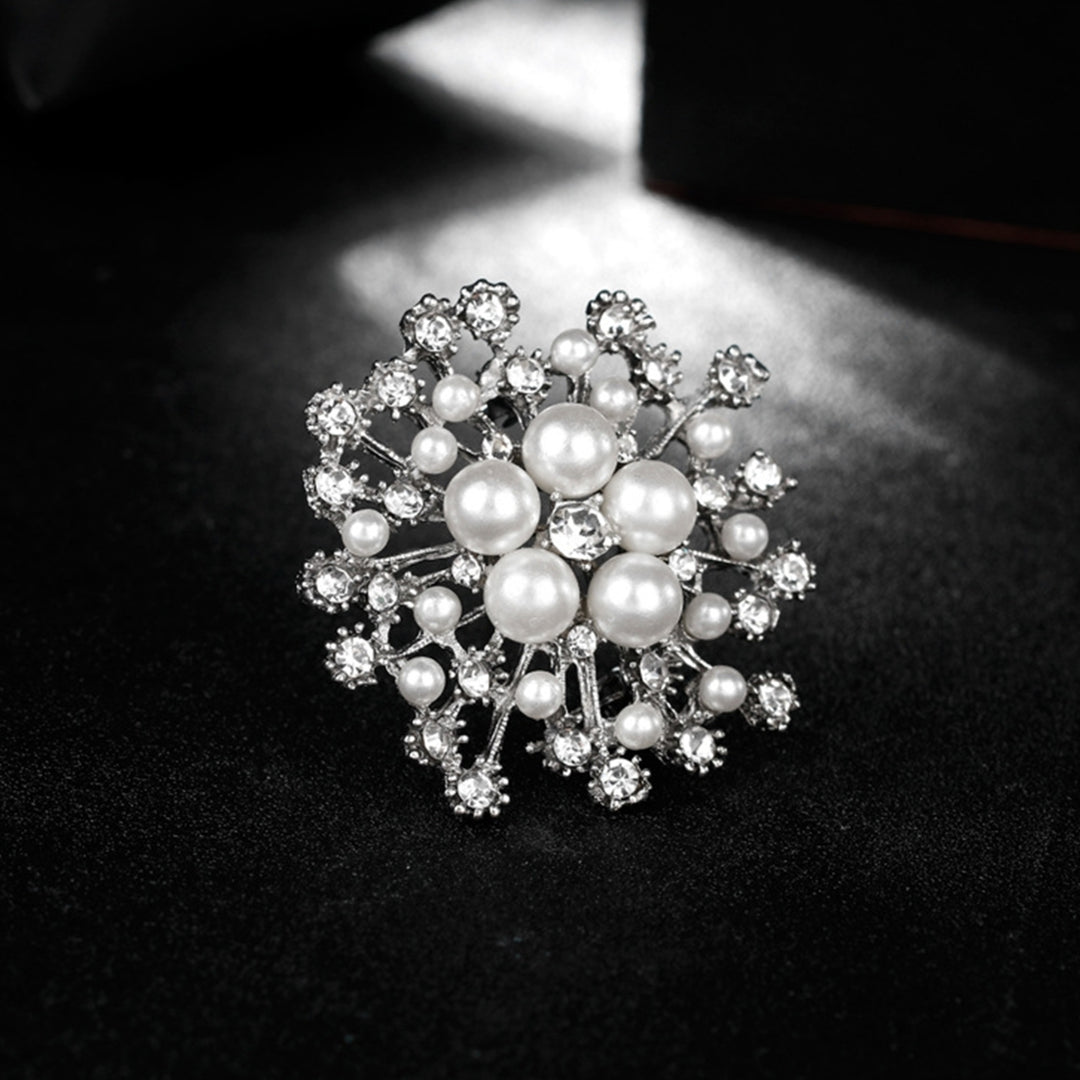 Ladies Snowflake Faux Pearl Rhinestone Decor Brooch Pin Corsage Fashion Gift Image 4