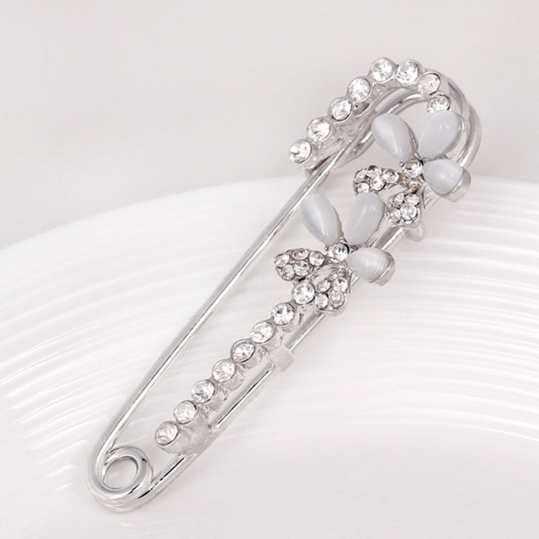 Women Classic Rhinestone Decoration Flower Design Alloy Brooch Pin Jewelry Gift Image 3