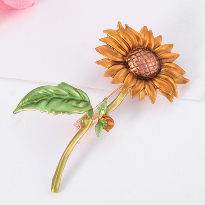 Summer Style Sunflower Shape Jewelry Gift Creative Brooch Pin for Party Image 2