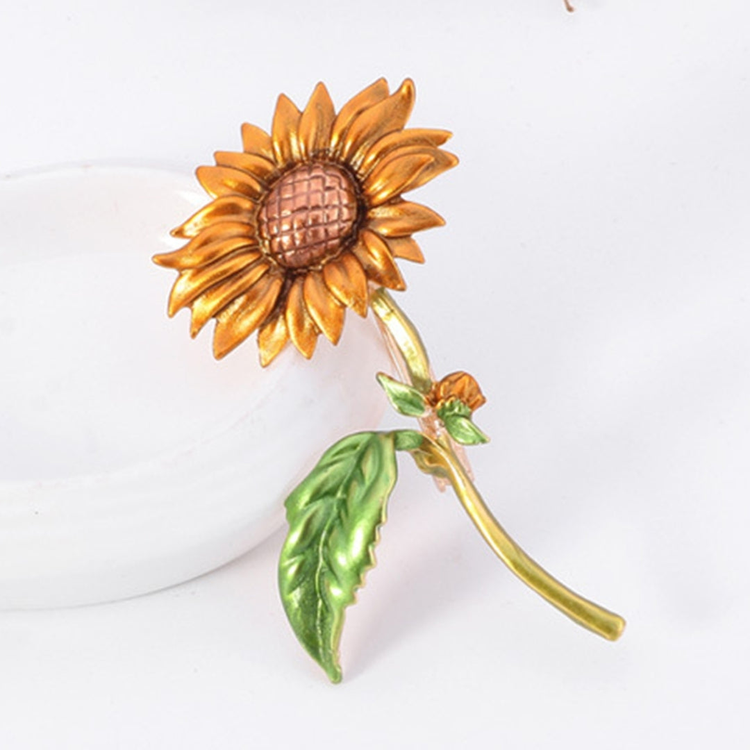 Summer Style Sunflower Shape Jewelry Gift Creative Brooch Pin for Party Image 3