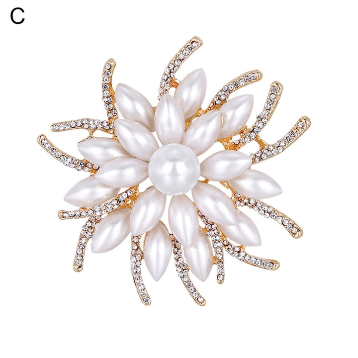 Breast Pin Multi-color Clothes Accessories Retro Floral Rhinestone Brooch Pin for Party Image 4