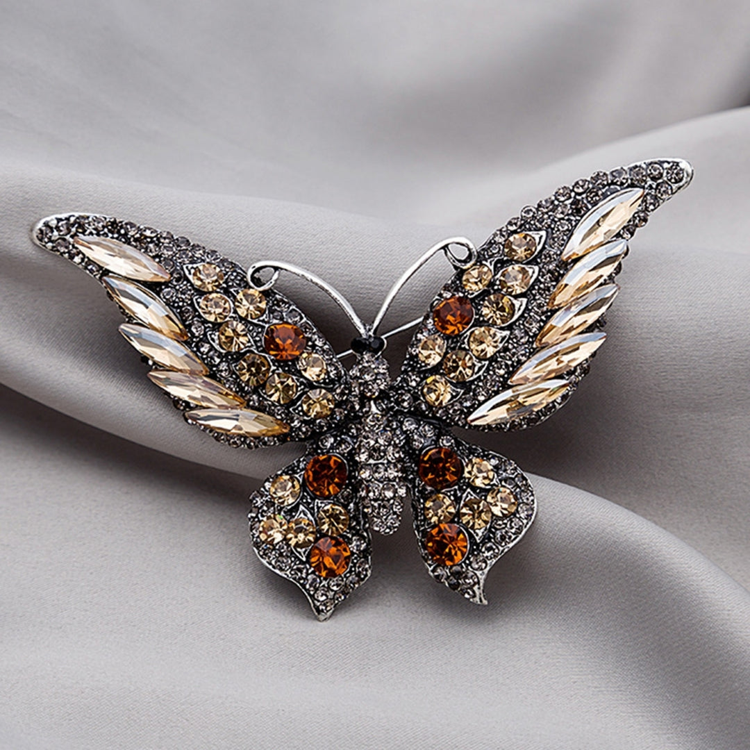 Butterflies Shape Vivid Lapel Pin Alloy Rhinestone Shiny Badge Brooch Pin Scarf Clip Image 6