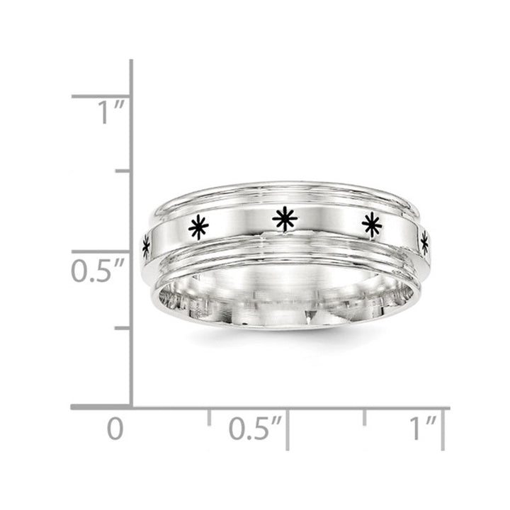 Mens Sterling Silver Fancy Wedding Band Ring (7mm) Image 3
