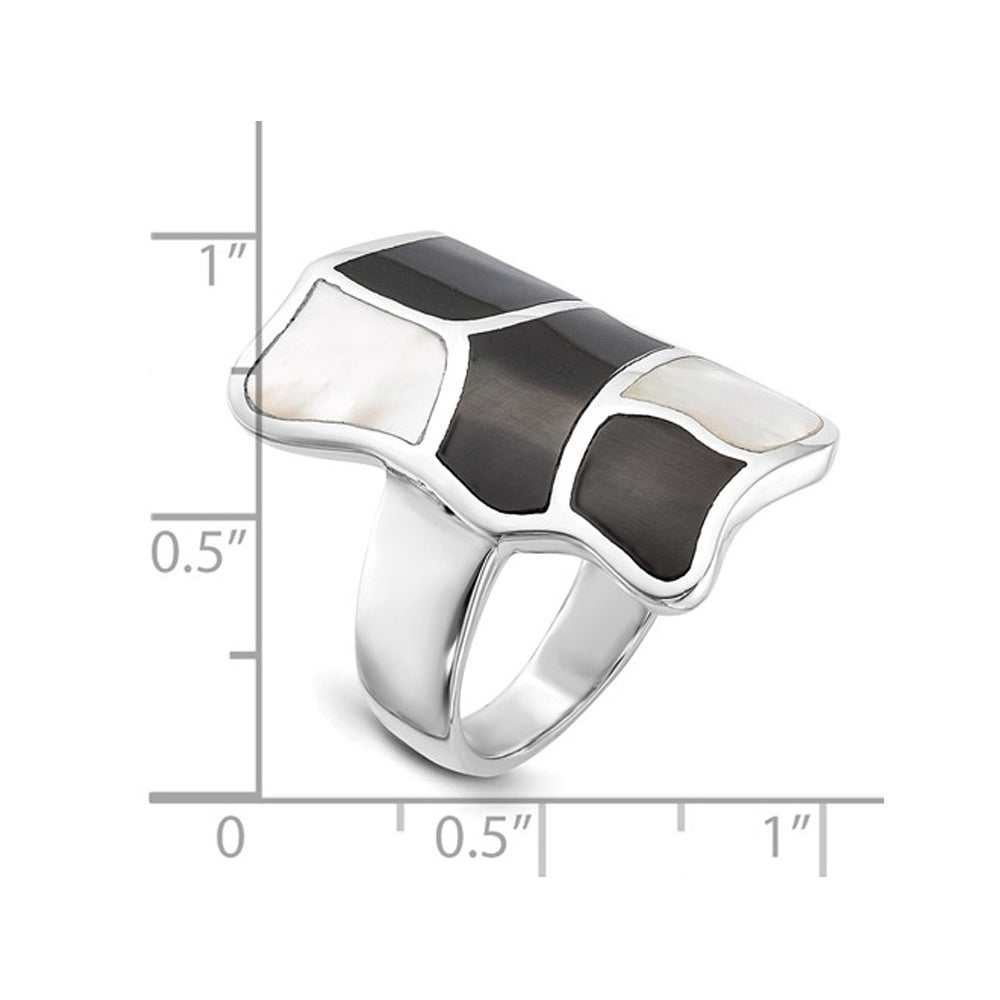 Mother of Pearl and Black Enamel Ring in Sterling Silver Image 3