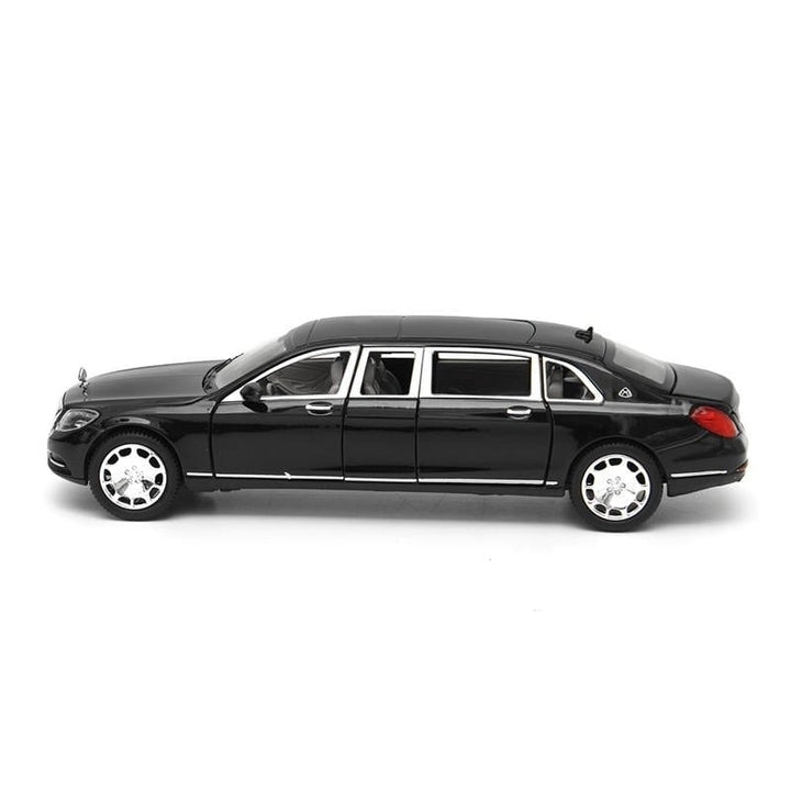 1:32 S600 Limousine Diecast Metal Car Model 20.5 x 7.5 x 5cm Car in Box Black Image 3