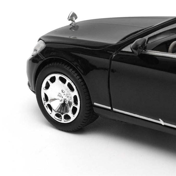 1:32 S600 Limousine Diecast Metal Car Model 20.5 x 7.5 x 5cm Car in Box Black Image 6