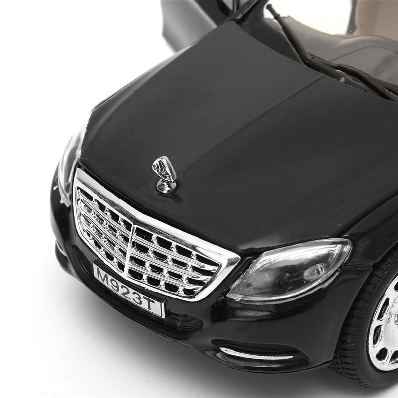 1:32 S600 Limousine Diecast Metal Car Model 20.5 x 7.5 x 5cm Car in Box Black Image 9