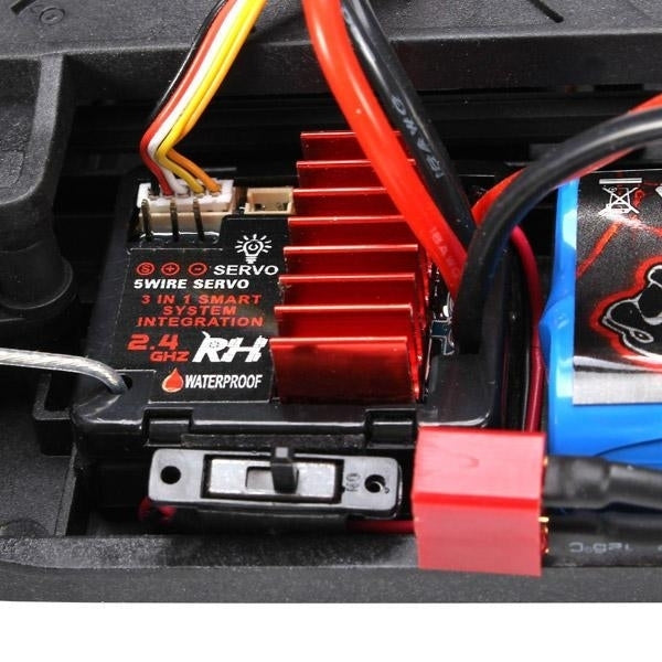2.4G 4WD Brushed Off Road Truck SMAX RC Car Image 9