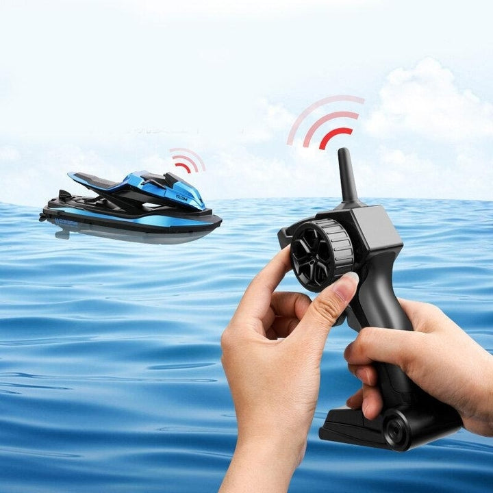 2.4G Motorcycle Double Motor Two Speed Vehicle RC Boat Remote Control Boat Models Outdoor Toys for Boy Kid Gift Image 2