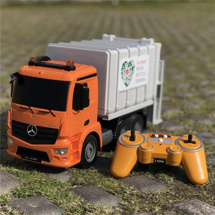 2.4G 8CH RC Car EP Cleaning Garbage Truck with LED Light RTR Model Image 10