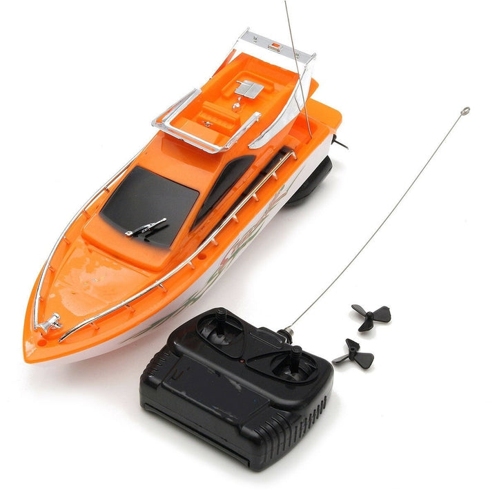 2.4G Electric Racing RC Boat Ship Remote Control High Speed Kids Child Toys Gift Random Color Image 2