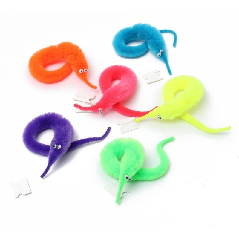 5X Fuzzy Worm Wiggle Moving Sea Horse Kids Trick Toy Image 1