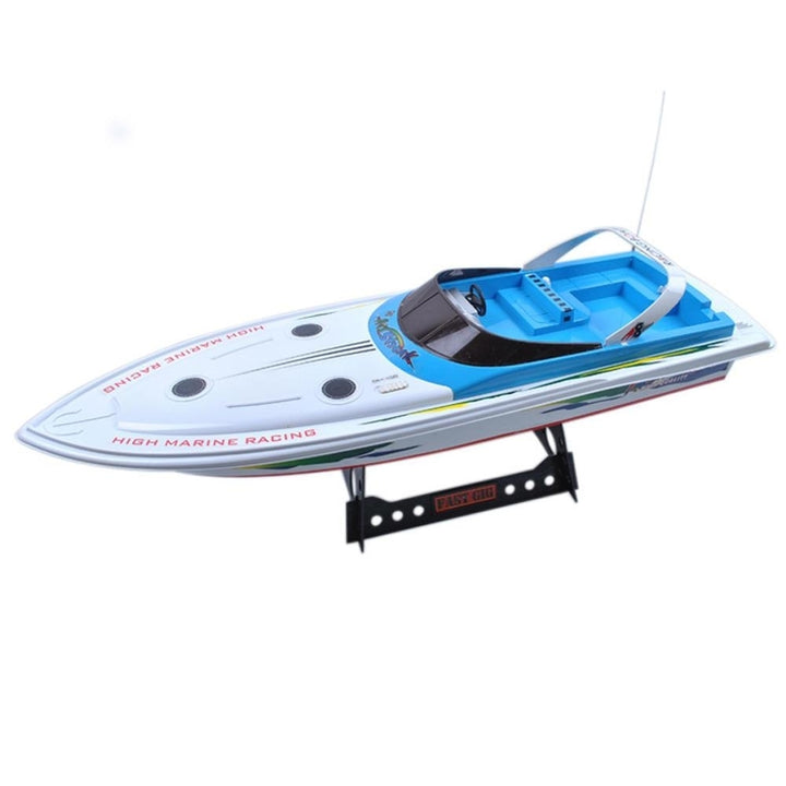 68cm 2.4G RC Boat High Speed 25km/h Racing Boat With Double Drive System Image 1