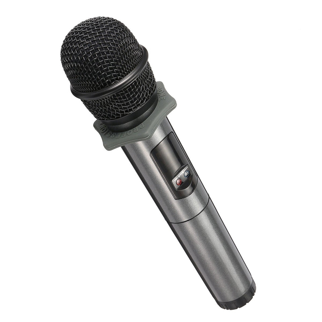 Handheld Dynamic Microphone Wireless System Image 3
