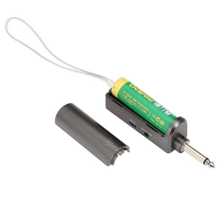 Handheld Dynamic Microphone Wireless System Image 8
