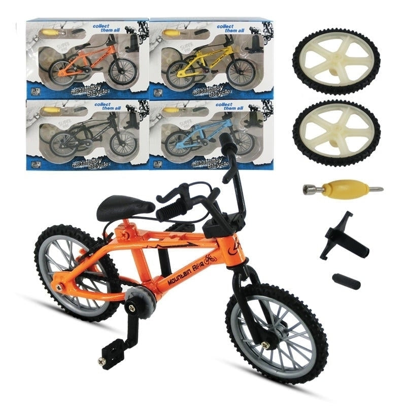 Mini Simulation Alloy Finger Bicycle Retro Double Pole Model wSpare Tire Diecast Toys With Box Packaging Image 2