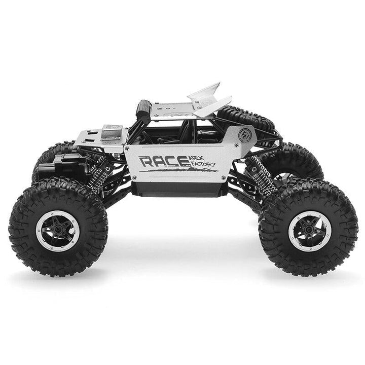 RC Car 2.4G 4WD Alloy Off Road RC Climbing Car RC Vehicle Model Gifts for Boys and Adults Image 9
