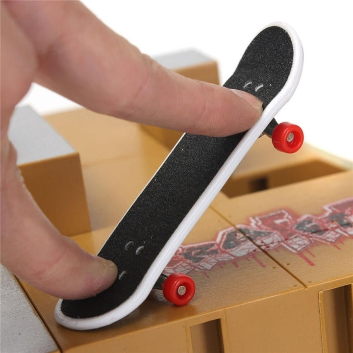 Skate Park Ramp Parts for Tech Deck Finger Board Finger Board Ultimate Parks 92C Image 6