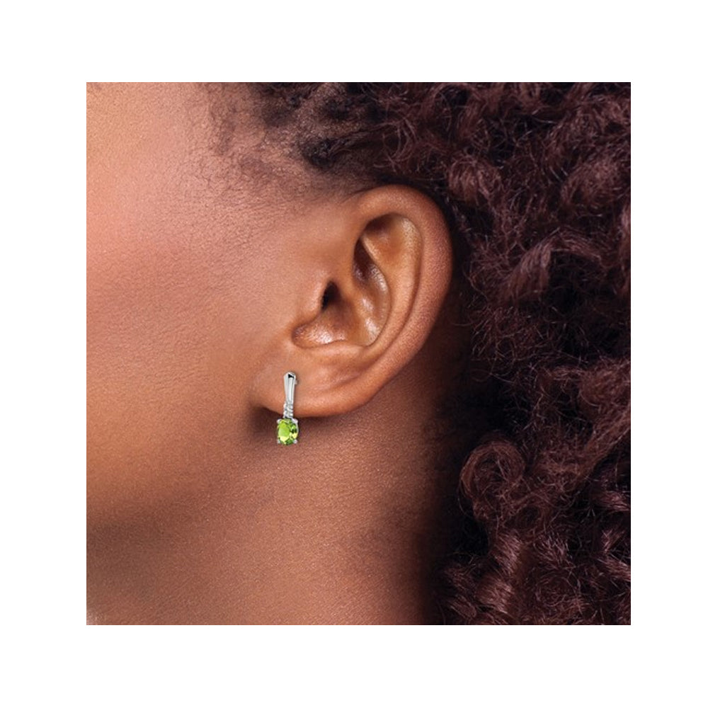7/10 Carat (ctw) Green Peridot Drop Earrings in 14K White Gold Image 3
