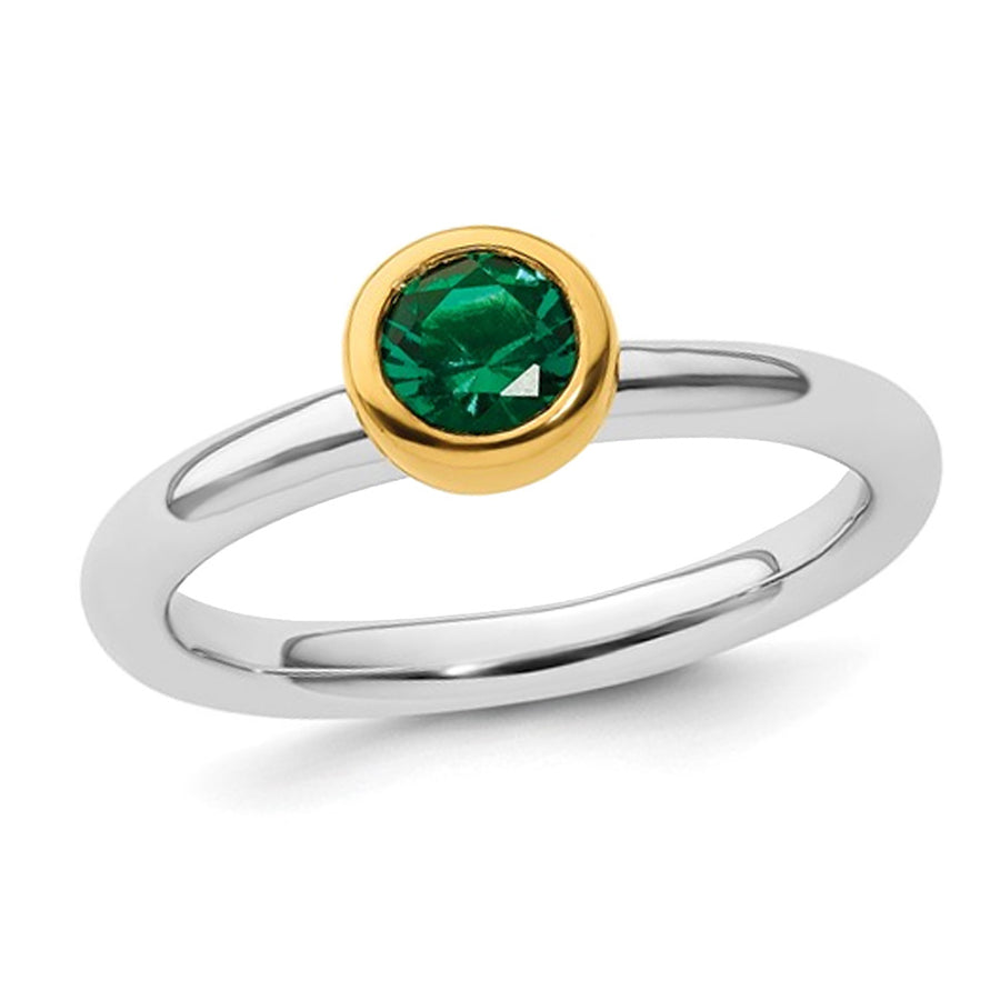 1/2 Carat (ctw) Lab-Created Emerald Ring in Sterling Silver Image 1