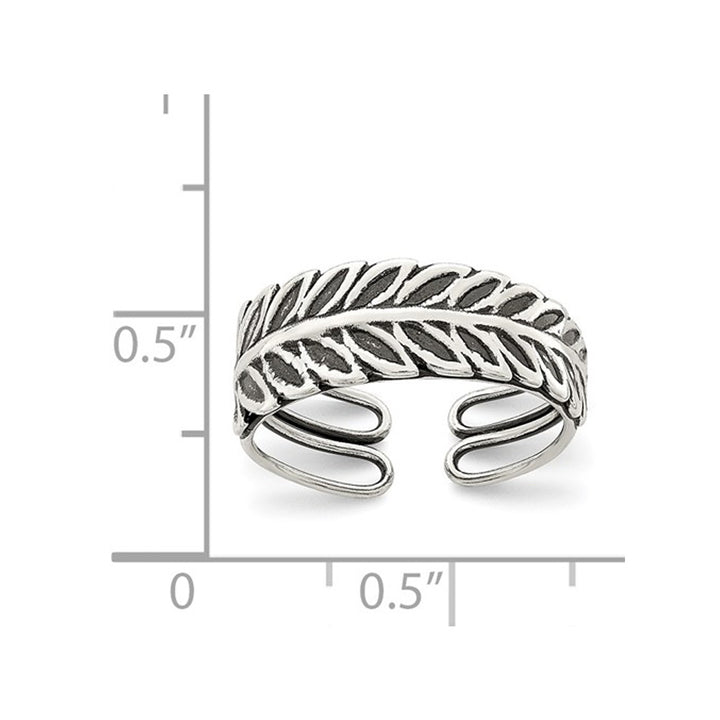 Sterling Silver Antiqued Leaf Toe Ring Image 2