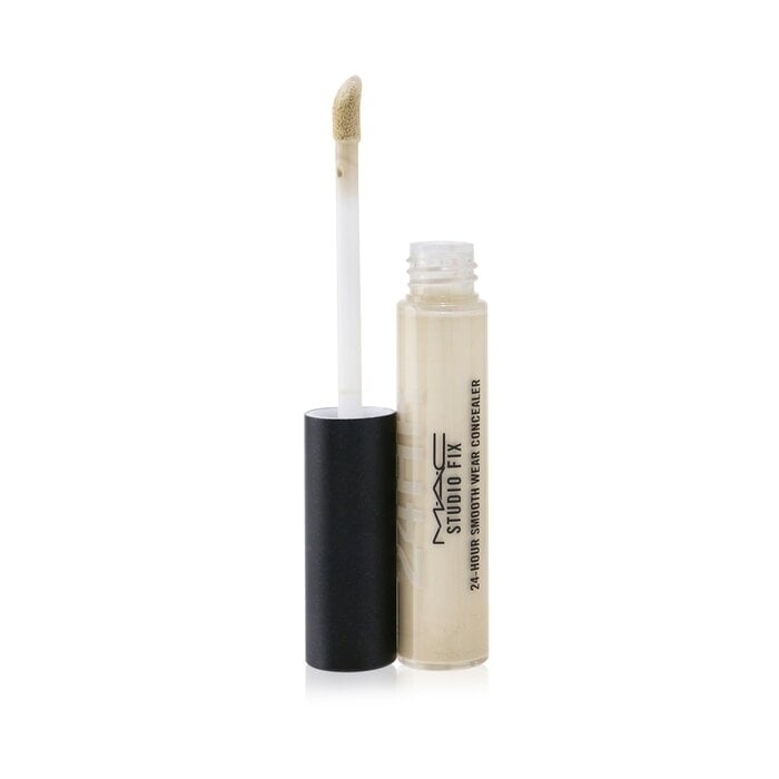 MAC - Studio Fix 24 Hour Smooth Wear Concealer - NC10 (Fair Beige With Neutral Undertone)(7ml/0.24oz) Image 1