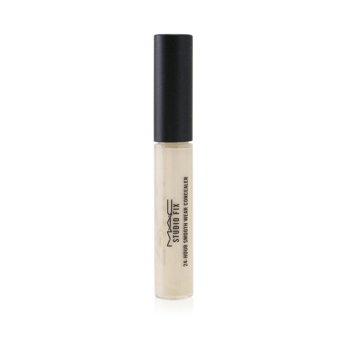 MAC - Studio Fix 24 Hour Smooth Wear Concealer - NC10 (Fair Beige With Neutral Undertone)(7ml/0.24oz) Image 3