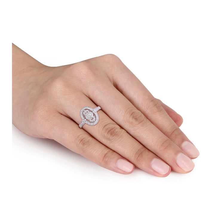 1/4 Carat (ctw) Diamond Oval Halo Ring in Sterling Silver Image 4