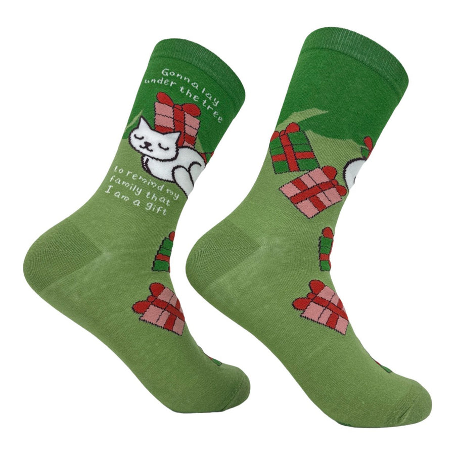 Womens Gonna Lay Under The Tree To Remind My Family I Am A Gift Socks Funny Xmas Kitten Footwear Image 1