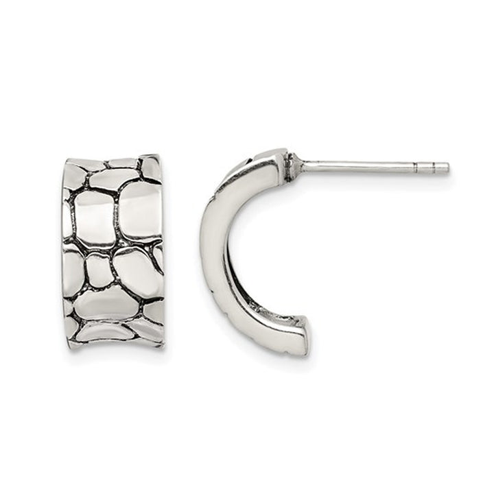 Sterling Silver Rock Pattern Concave Post Earrings Image 1